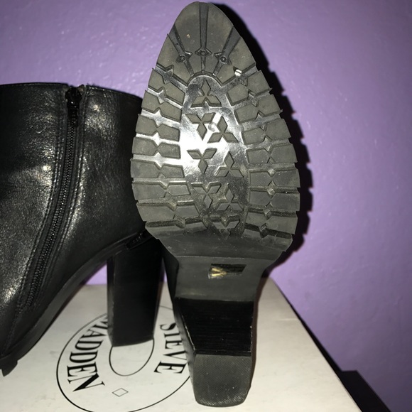 Steve Madden heel boots - Picture 6 of 7